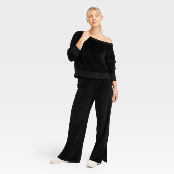 Joy lab black velour sweatshirt nwt - Picture 1 of 3